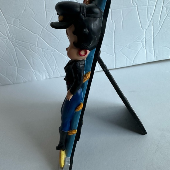 Betty Boop in Biker Dress 3.5" x 5" Retired Photo Frame Picture Frames - Picture 3 of 9